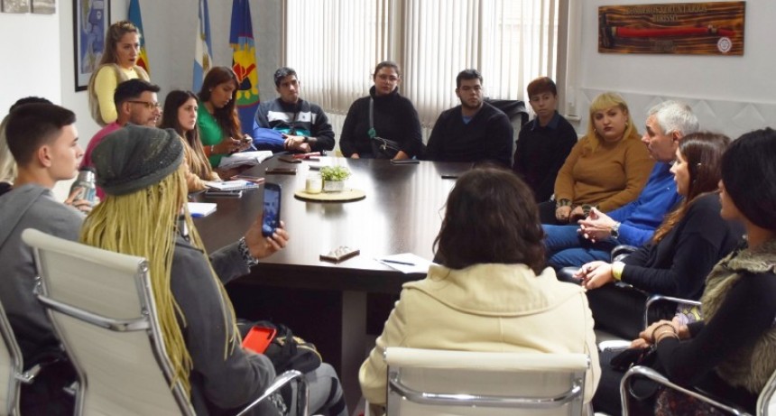 Berisso: Cagliardi participó de la Mesa de la Diversidad local
