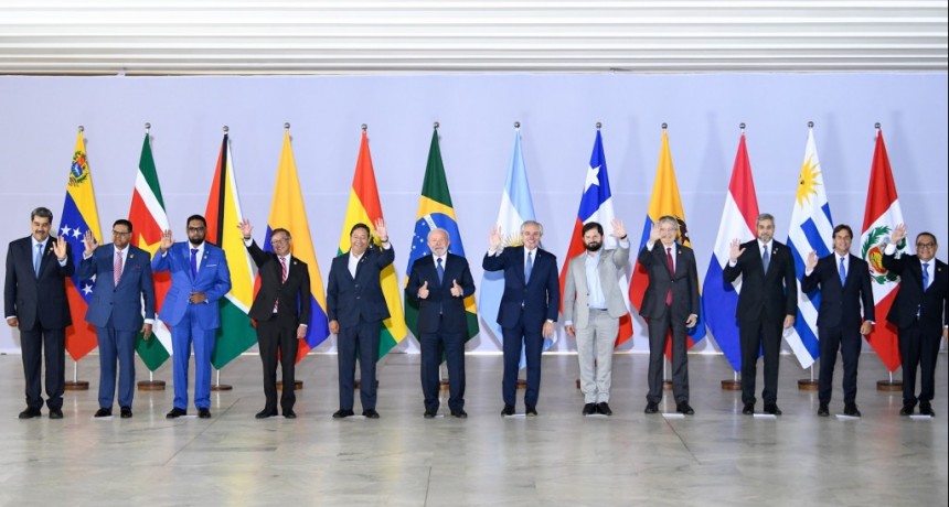 Los presidentes de América del Sur alcanzaron un consenso de cooperación e integración de la región