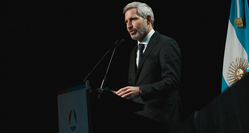 Frigerio busca inversiones en España para obras de infraestructura en Entre Ríos