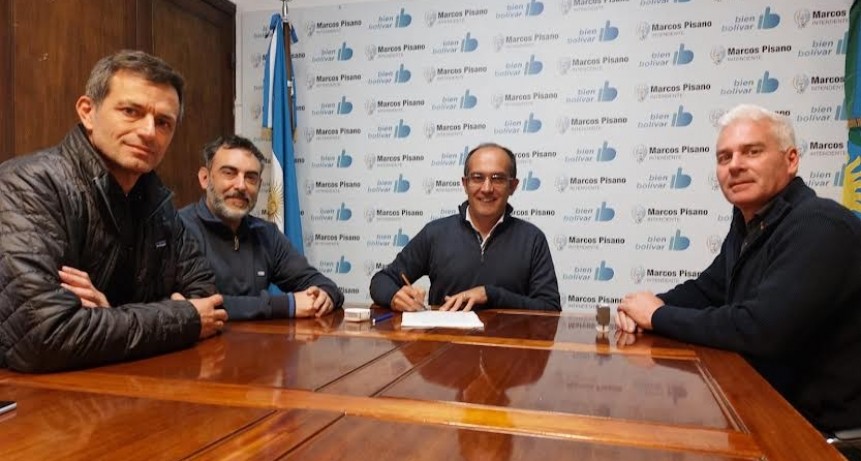 Bolívar: Pisano firmó el contrato para la obra de regulación de la Laguna San Luis 
