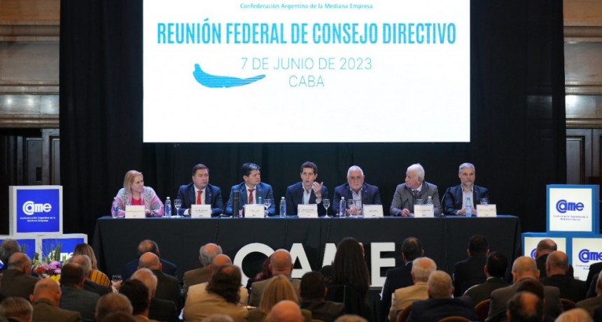 En CAME, Wado de Pedro instó a los empresarios a pensar un modelo productivo