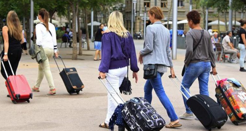 Mundial Sub-20: Más de 410 mil turistas visitaron la Argentina con un volumen de $93.713 millones