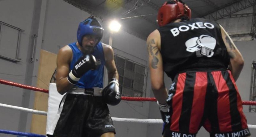 Se realizó el Festival de Box “Ciudad de Berisso” 