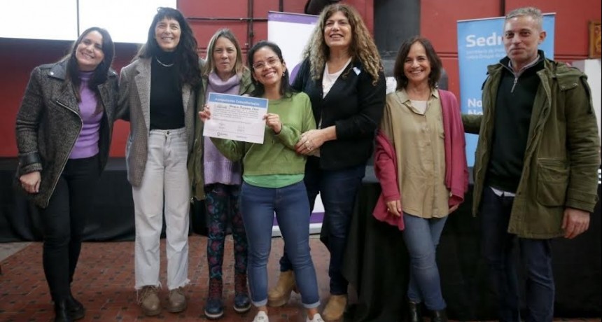 Quilmes: El Municipio se adhirió al programa “Acompañantes Comunitarios/as” del SEDRONAR 
