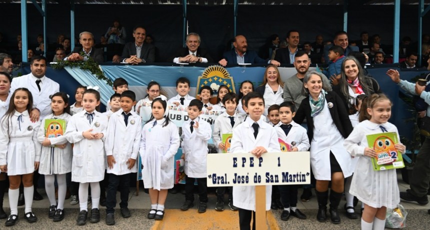 Alberto Fernández participó de los actos por el 68° aniversario de la provincialización de Formosa