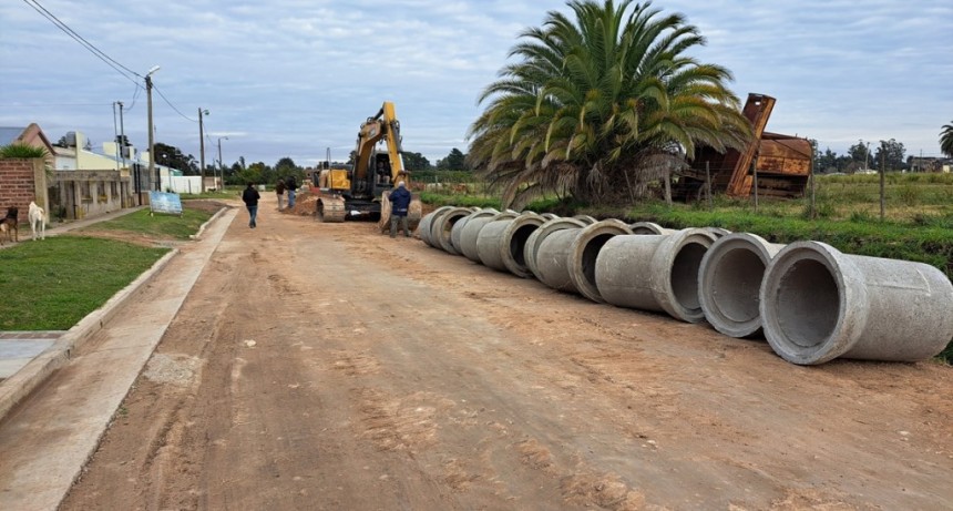 Lobería: Comenzaron las obras pluviales en el distrito