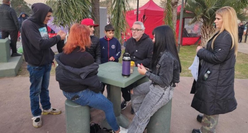 Tigre: Julio Zamora presenció el ciclo Domingos de Peña en Benavidez