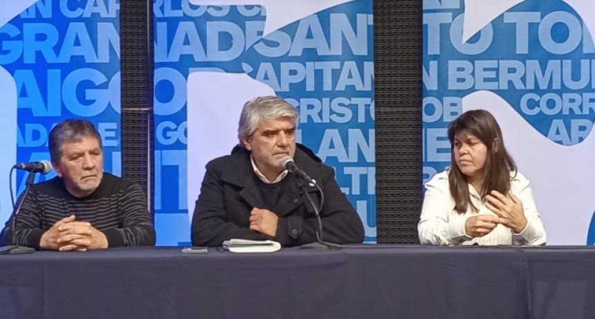 Correa participó del encuentro de trabajadores municipales de Santa Fe