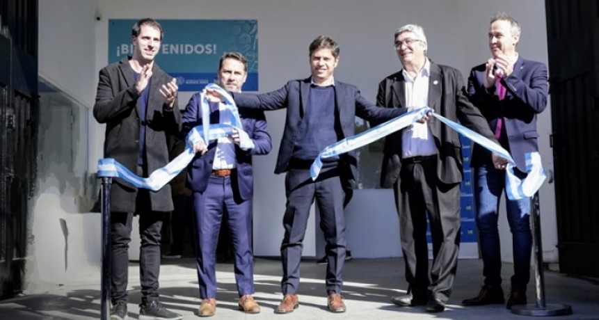 Kicillof junto a Descalzo inauguraron un Mercado Bonaerense Fijo en Ituzaingó