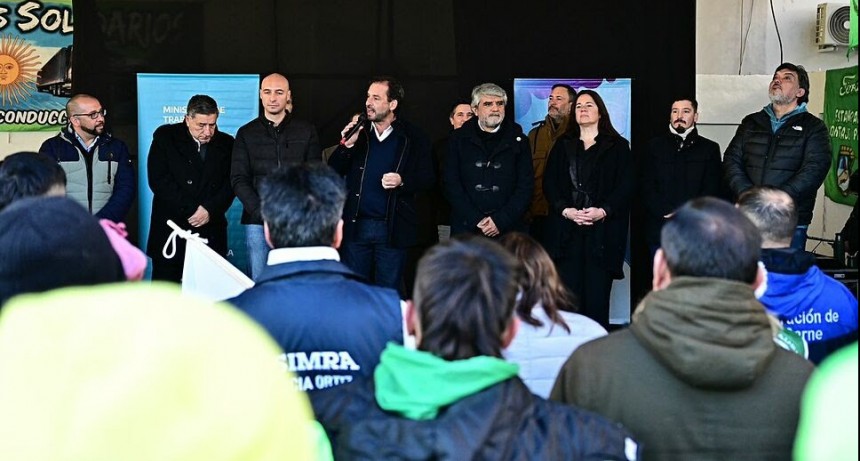 Escobar: Sujarchuk y Correa inauguraron la primera subdelegación del Ministerio de Trabajo en la historia del partido 