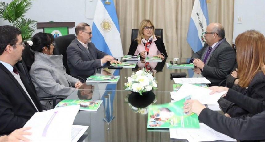 Corrientes: La Provincia presentó los programas que componen su Plan de Compromiso por la Alfabetización