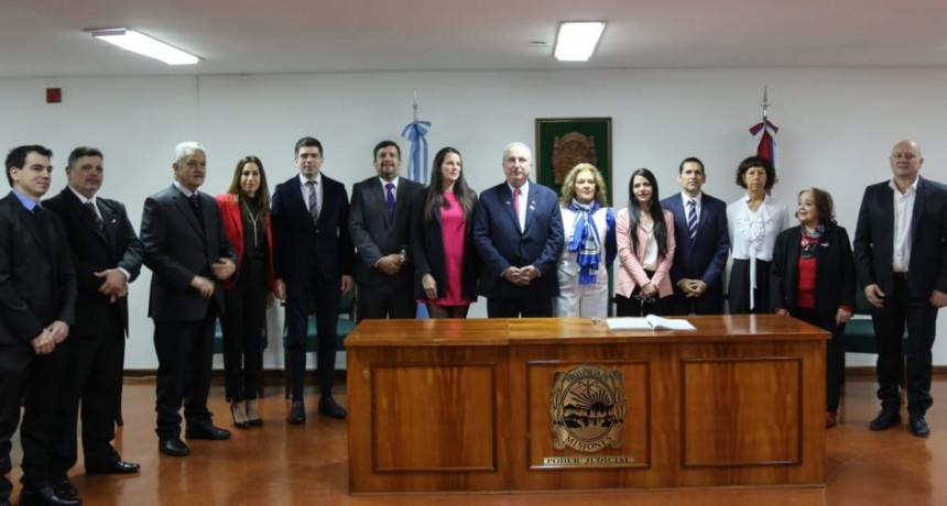 Misiones: Passalacqua participó en la asunción de nuevos funcionarios de fueros penales de la Justicia Provincial 