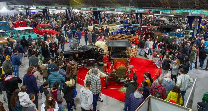 Berazategui: El Municipio se prepara para el 11° Salón de Automóviles y Motos Clásicas 