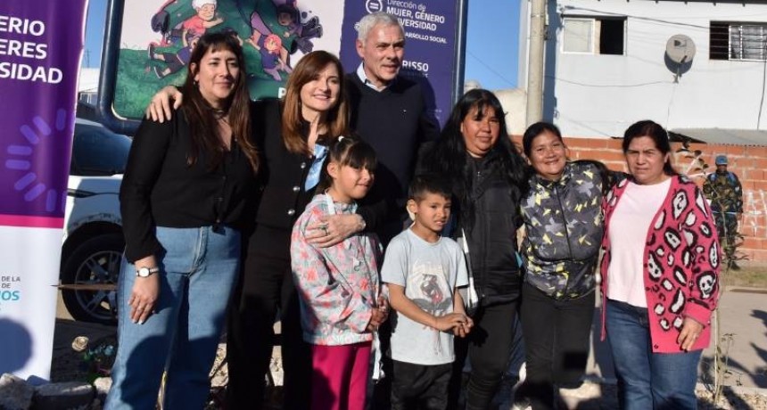 Berisso: Se inauguró la Plaza “Mujeres en Pie de Lucha”