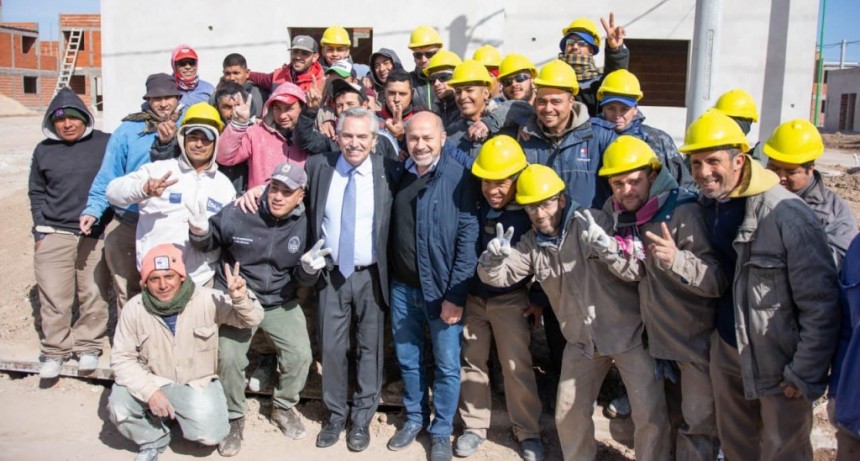 Ensenada: Alberto Fernández y Mario Secco recorrieron obras en Punta Lara 