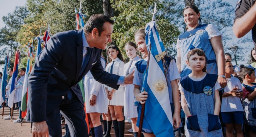 Misiones: El Gobernador acompañó los festejos por el 69° Aniversario de General Urquiza 