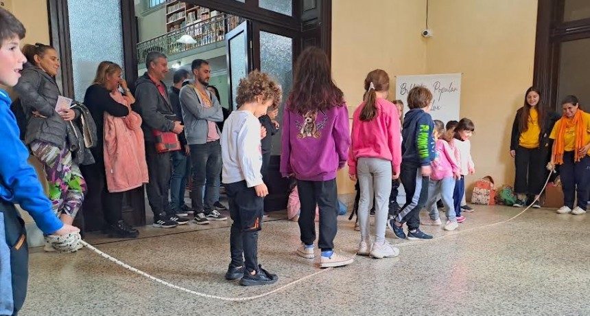 Colón (ER): Se llevó a cabo el evento “Juegos y Juguetes de Ayer y de Hoy”