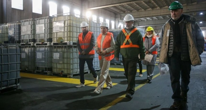 Quilmes: Mendoza entregó certificado de aptitud ambiental a la industria GCP Argentina SA 