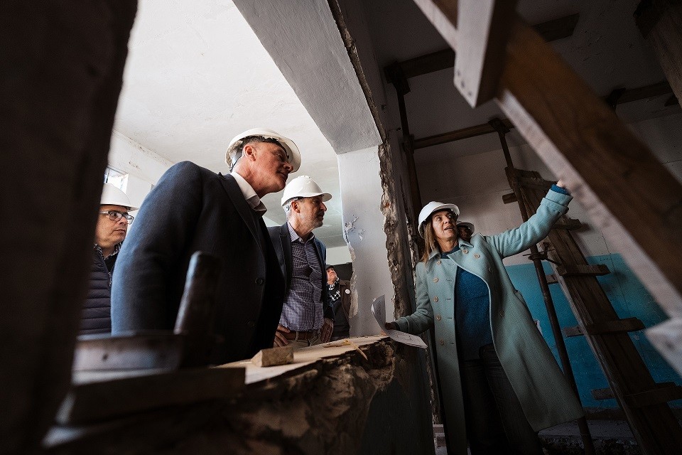 Entre Ríos: Frigerio recorrió la obra de ampliación de la Escuela Técnica N°4 de Paraná