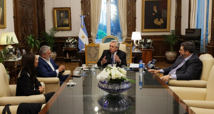 Alberto Fernández se reunió con los diputados nacionales por San Luis, Natalia Zabala Chacur y Carlos Ponce