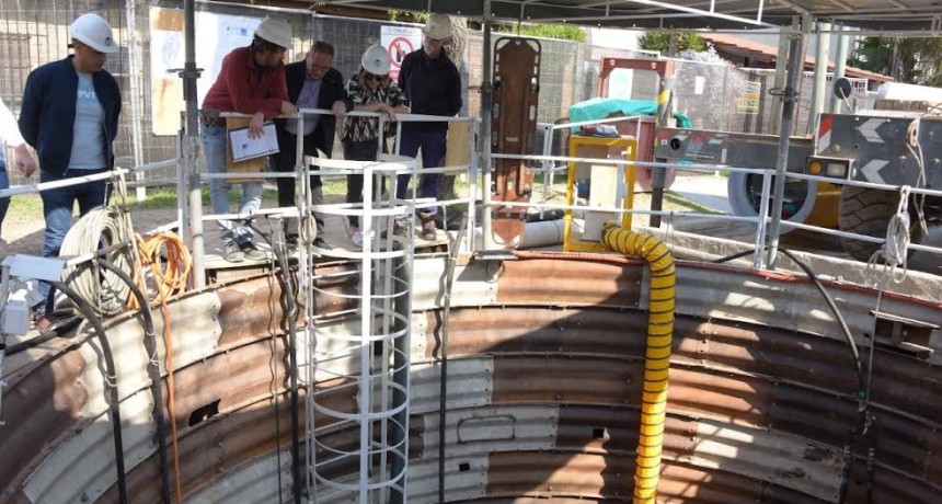 Ituzaingó: Alberto Descalzo recorrió el inició de la etapa II de los trabajos del caño colector Martín Rodríguez 