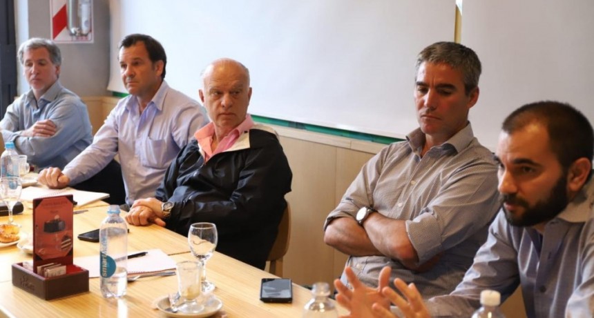 Grindetti, De la Torre e Iguacel, proponen la baja de impuestos, como uno de los primeros proyectos del espacio