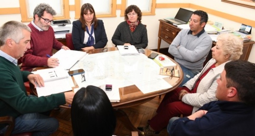 Chascomús: Javier Gastón se comprometió a pagar un bono en dos cuotas