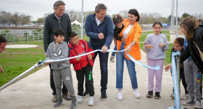 Quilmes: Mayra Mendoza y Sergio Massa inauguraron el nuevo parque de La Ribera 