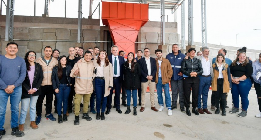 Rossi y Cabandié inauguraron un centro ambiental en Moreno 