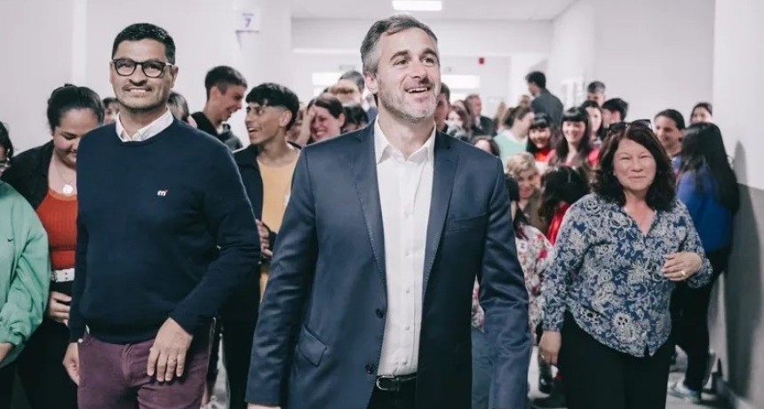 Pilar: Achával inauguró la escuela 22 de su plan de 24 en Villa Rosa