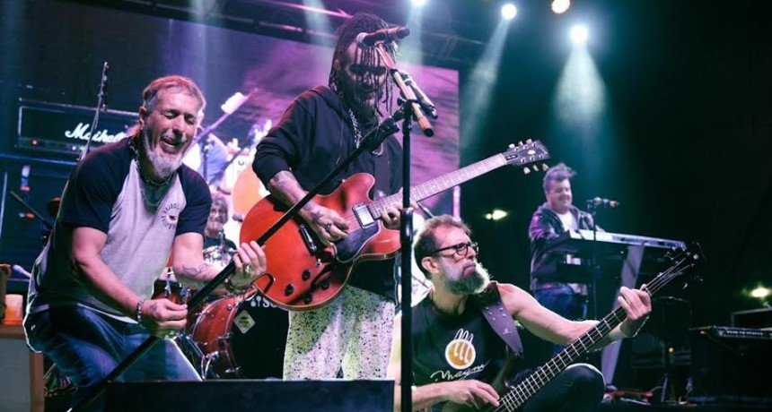 Avellaneda: El Municipio festejó la primavera con el show de Kapanga