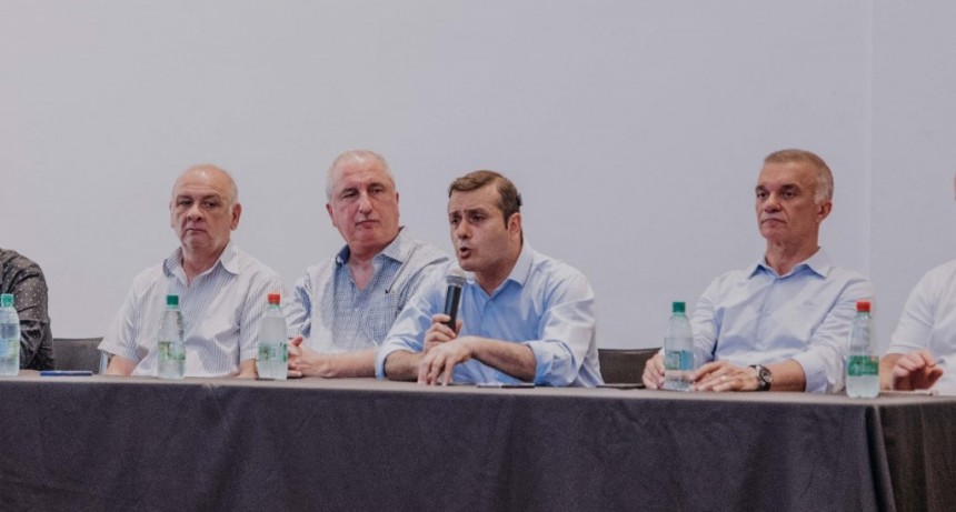 Misiones: Herrera Ahuad entregó recursos a todos los Municipios de la Provincia 
