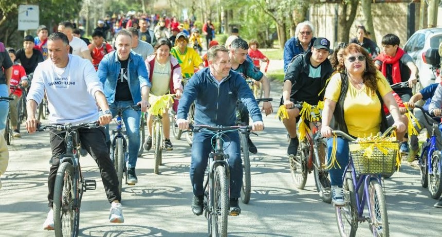 Ituzaingó: Más de 3000 chicos participaron de la tradicional bicicleteada de Villa Udaondo