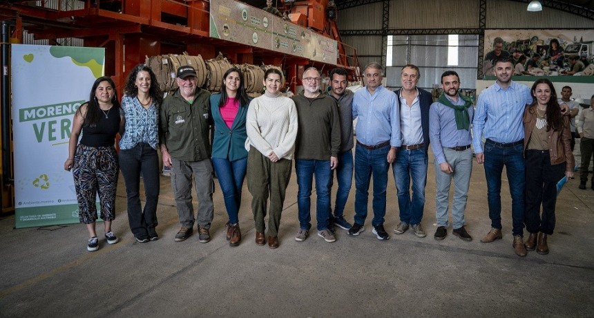Moreno: Fernández y Sabbatella recorrieron la Planta Recicladora “La Porteña”