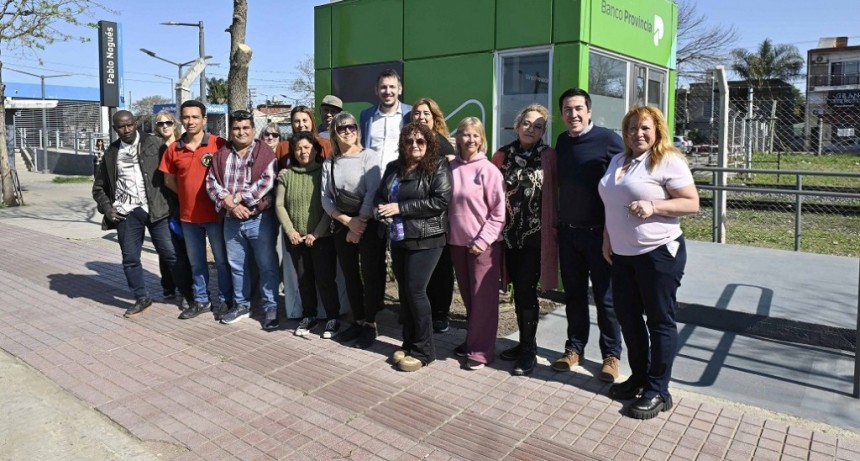 Malvina Argentinas: Nardini inauguró una nueva cabina con cajeros automáticos del Banco Provincia en la ciudad de Ing. Pablo Nogués