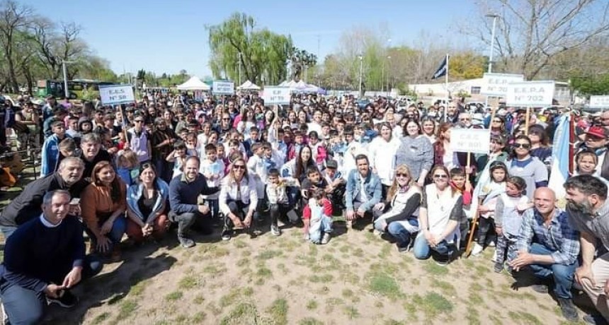 Quilmes: Mendoza participó de los festejos por el 1° Aniversario del Parque de la Rivera 