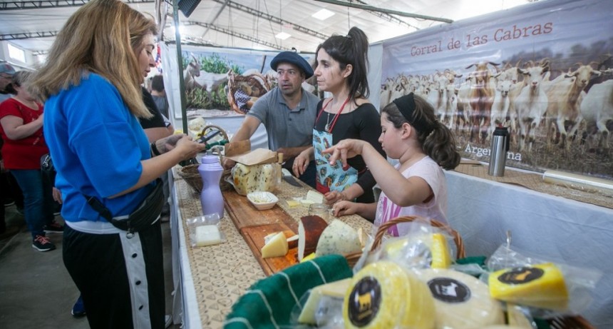 Lincoln: El finde se disfruta en la Expo Queso 2025