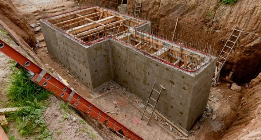 La Provincia avanza con las obras del nuevo colector cloacal en Mercedes