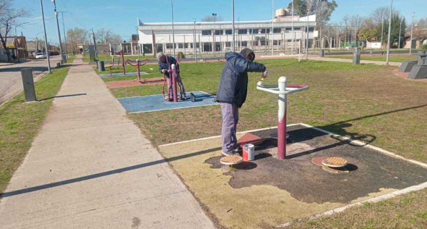 Pte. Perón: El Municipio avanza en la puesta en valor de las plazas
