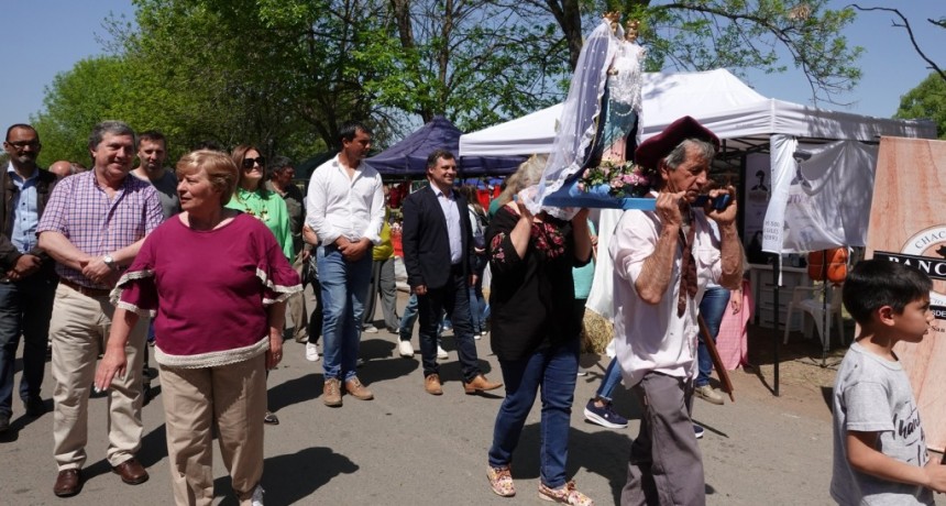 S. A. de Giles: Se realizaron las patronales de Azcuénaga en honor a la Virgen Nuestra Señora del Rosario