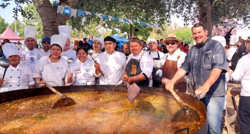 Moreno: El guiso carrero “El Morenito” estuvo presente en la Fiesta del Encuentro de las Provincias y su Cultura 