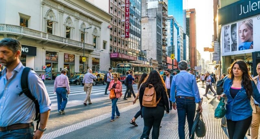El 69% de los argentinos creen que más de la mitad o todos los políticos son corruptos