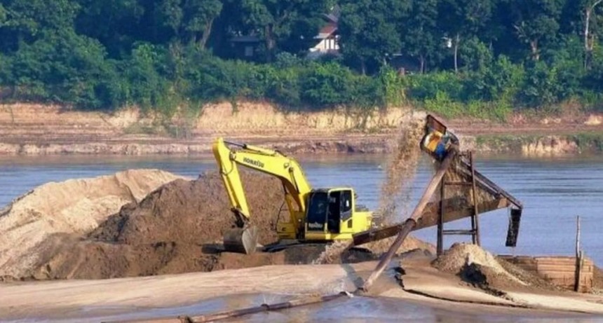 Ricardo Luciano: “El Gobernador Bordet y la Secretaria de Ambiente son unos irresponsables. La contaminación en el agua se multiplicó por 15. Están jugando con la vida y la muerte de los entrerrianos” 