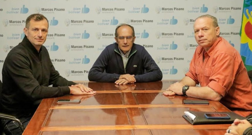 Bolívar: Berni, Pisano y Bucca entregaron 8 nuevos móviles a la policía local 