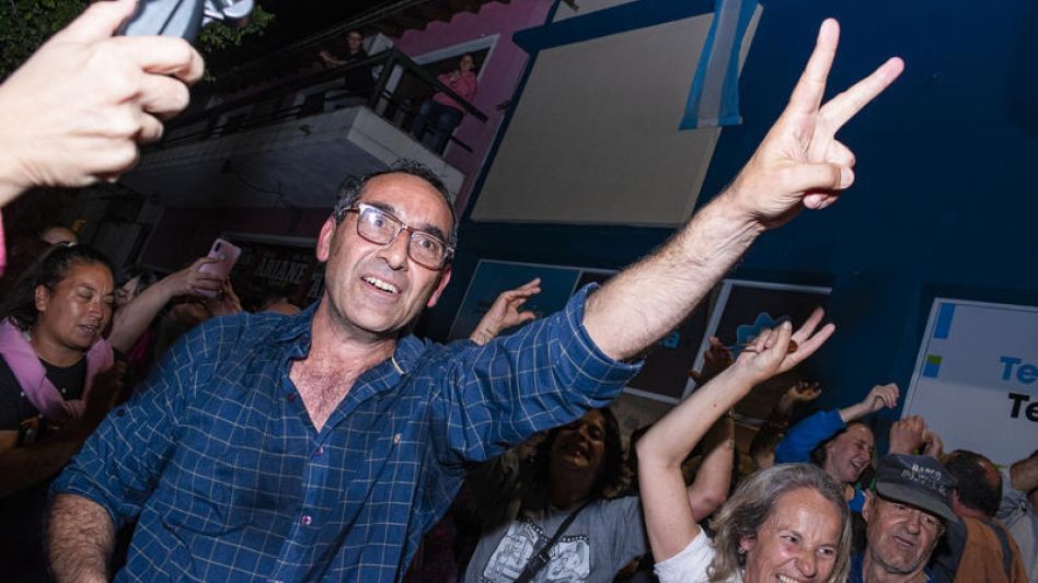 Azul: El peronista Nelson Sombra dio la sorpresa y es el nuevo intendente