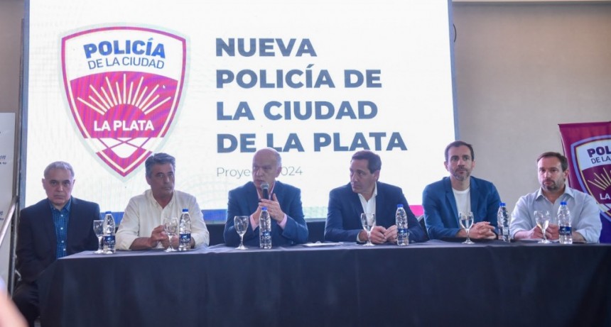 Garro y Grindetti presentaron el proyecto que buscará crear la Policía de la Ciudad de La Plata