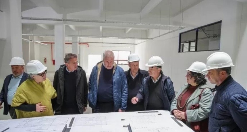 Katopodis y Perczyk recorrieron las obras en la Universidad Nacional de las Artes