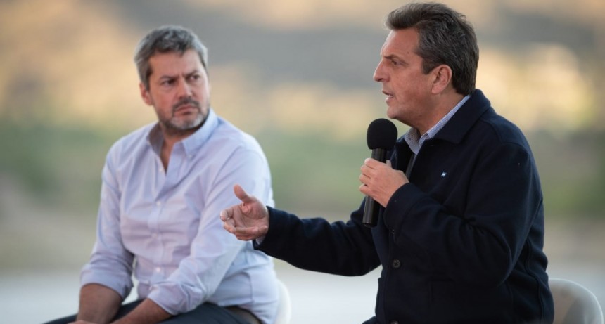 Massa y Lammens presentaron el proyecto de ley PreViaje en San Luis