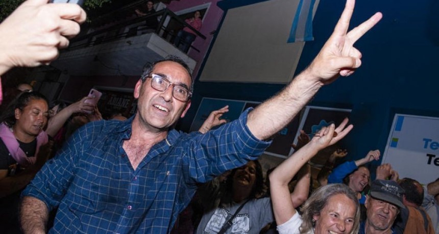 Azul: El peronista Nelson Sombra dio la sorpresa y es el nuevo intendente
