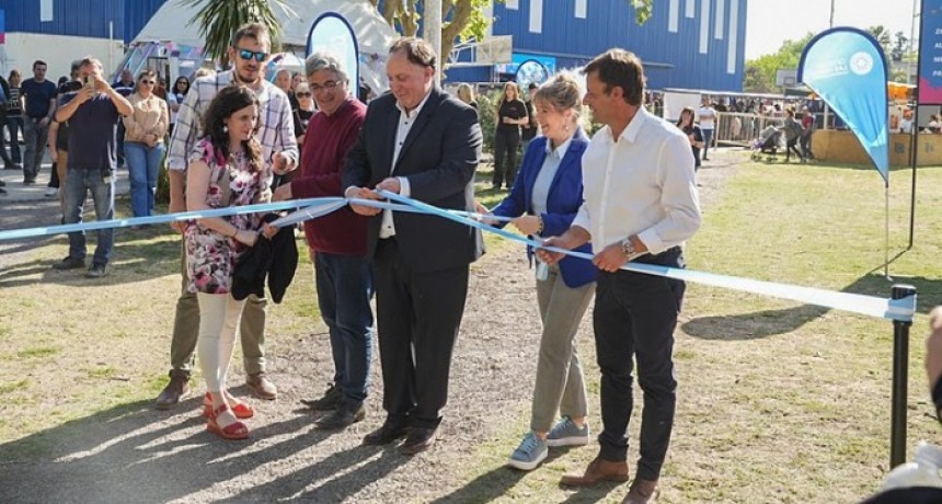 Rodríguez en la Fiesta de la Flor: “Creemos en un sector público trabajando por la producción y el empleo”
